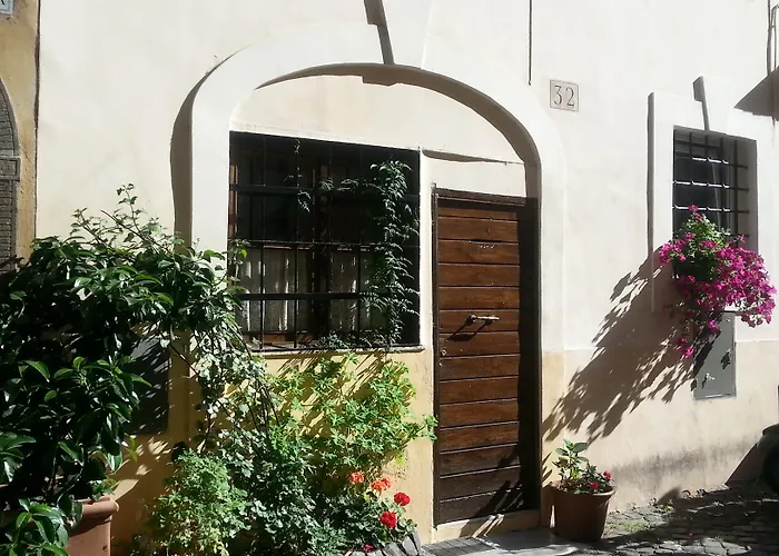 Ventisei Scalini A Trastevere Bed and Breakfast 4*