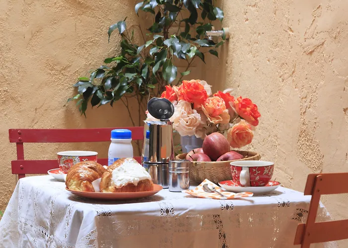 Oda ve Kahvaltı Ventisei Scalini A Trastevere 4*